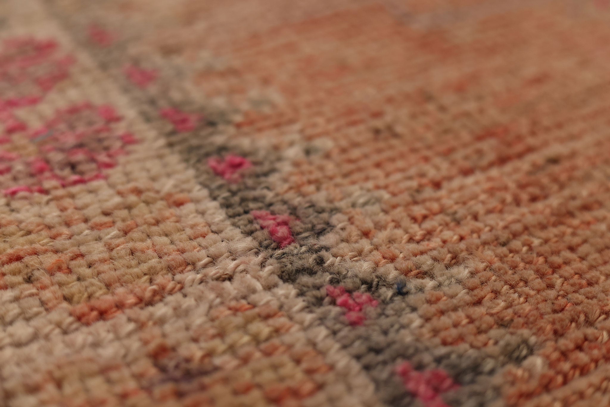 Wamerad Persian Style Runner Rug