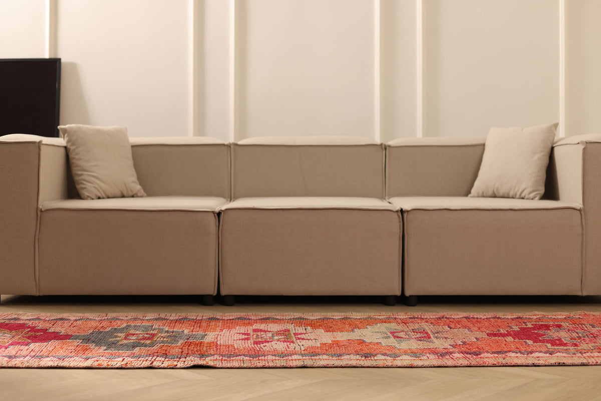Gashureth Persian Style Runner Rug