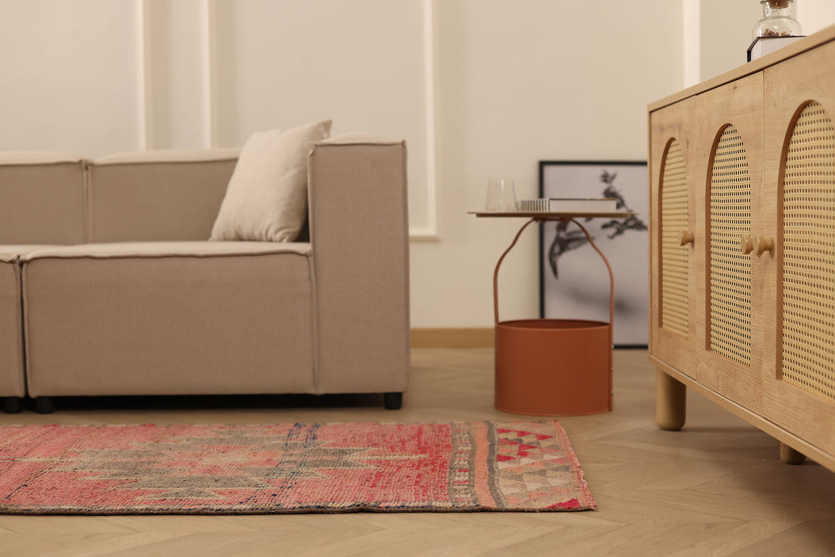 Dameriel Persian Style Runner Rug