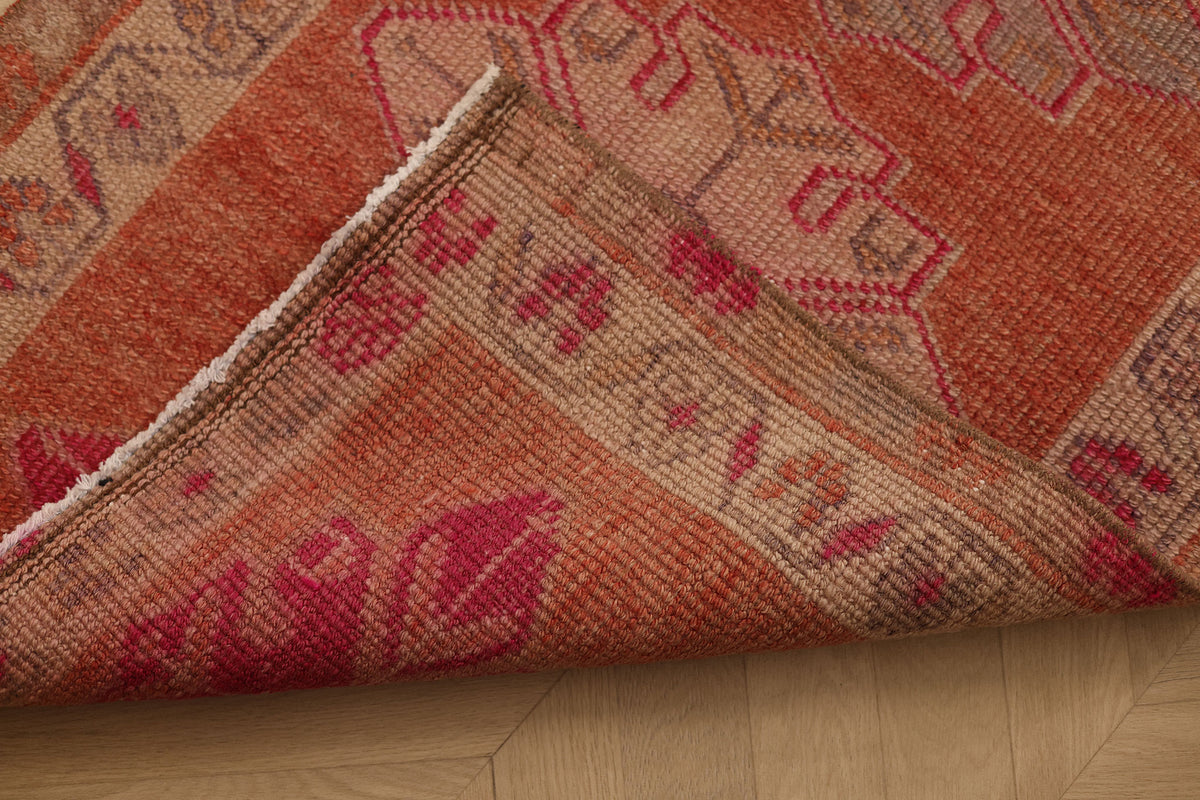 Namveris Persian Style Runner Rug