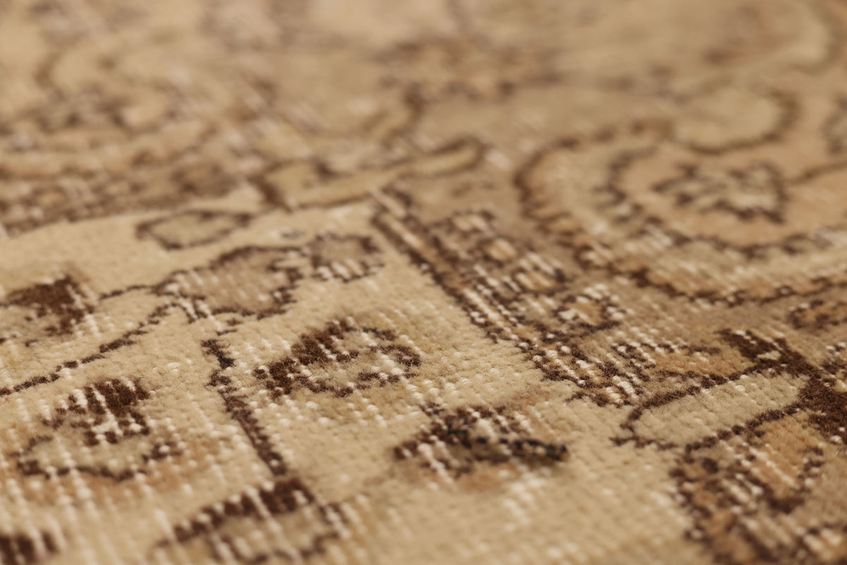 Vintage Isparta Turkish Area Rug 5x8 ft — Beige & Brown Floral