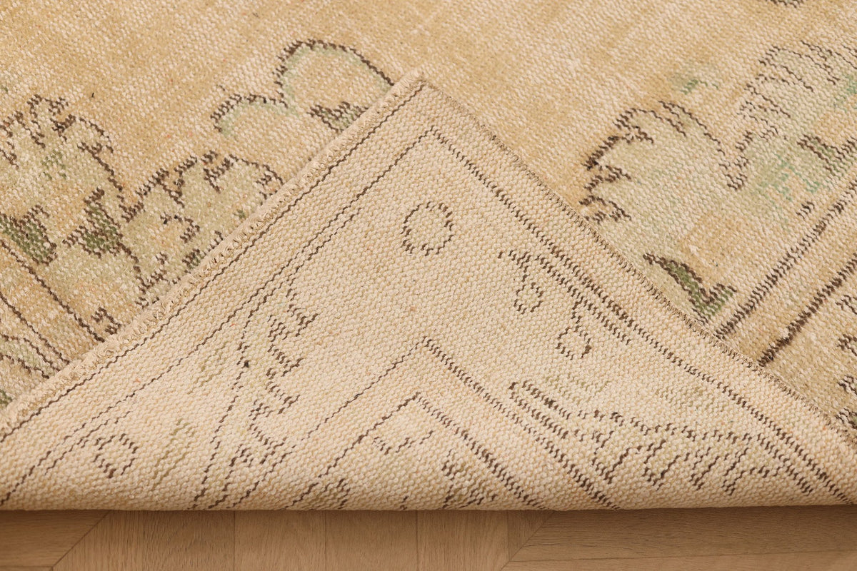 Vintage Manisa Turkish Area Rug 6x10 ft — Beige & Green Floral