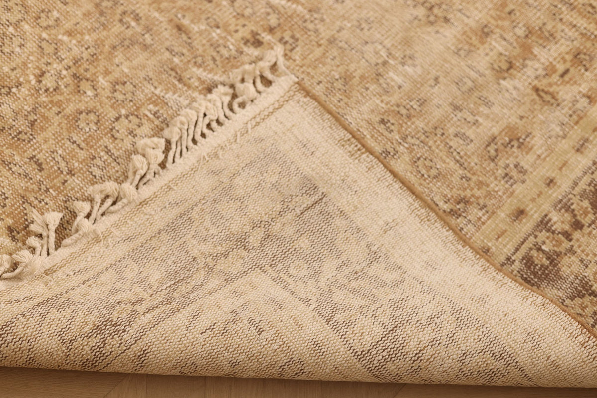 Vintage Isparta Turkish Area Rug 6x10 ft — Beige & Brown Floral