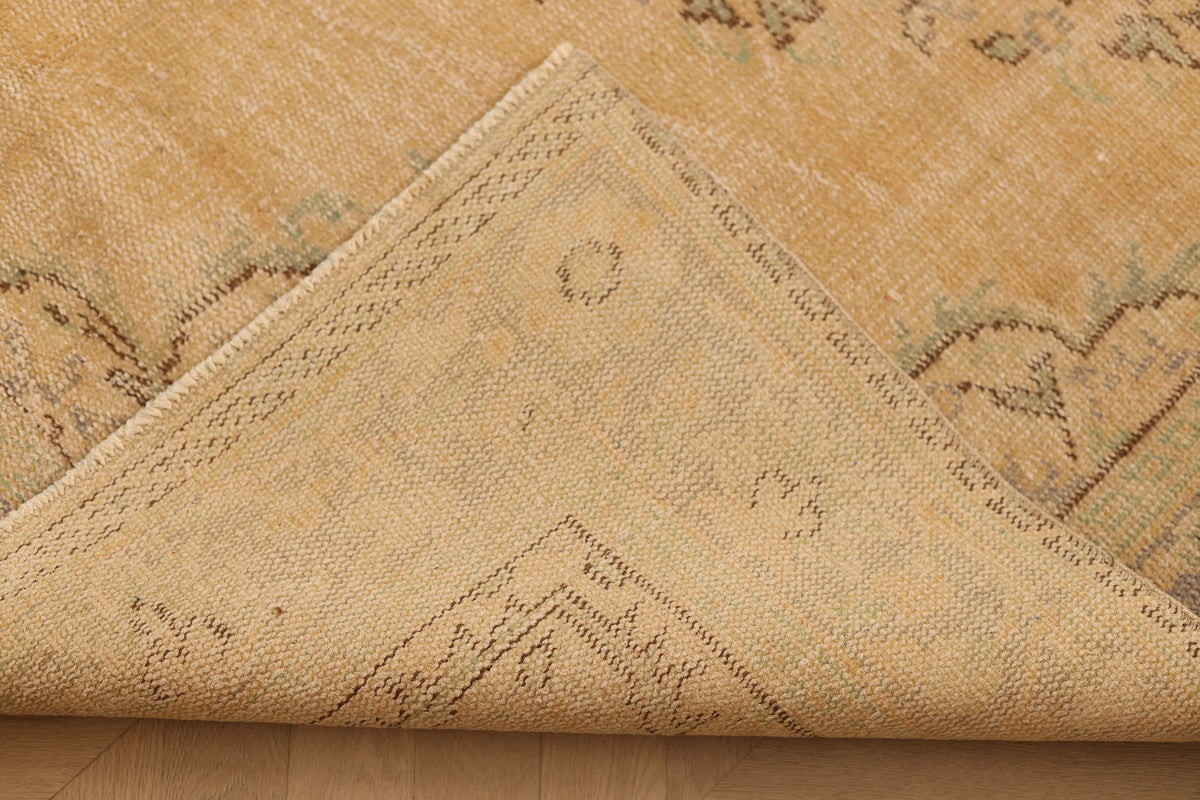 Vintage Manisa Turkish Area Rug 6x10 ft — Beige & Blue Floral