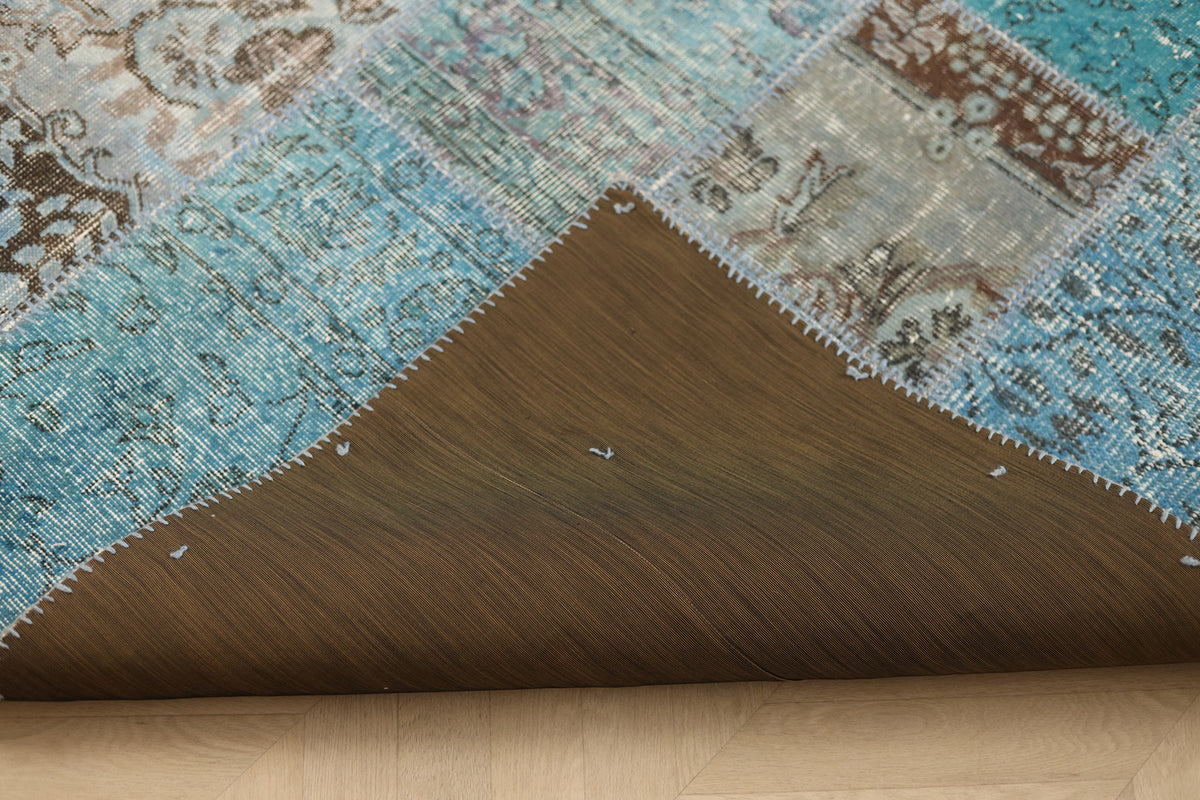 Vintage Turkish Area Rug 5x7 ft — Blue Patchwork