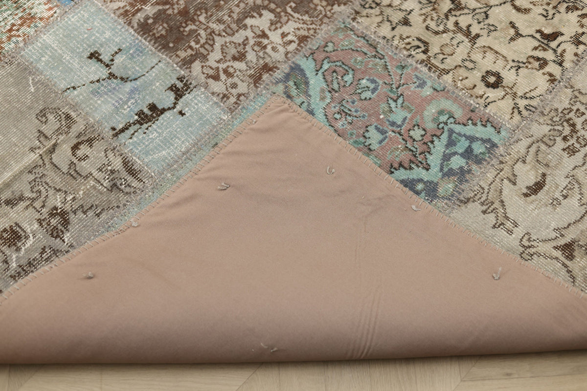 Vintage Turkish Area Rug 6x10 ft — Blue & Gray Patchwork