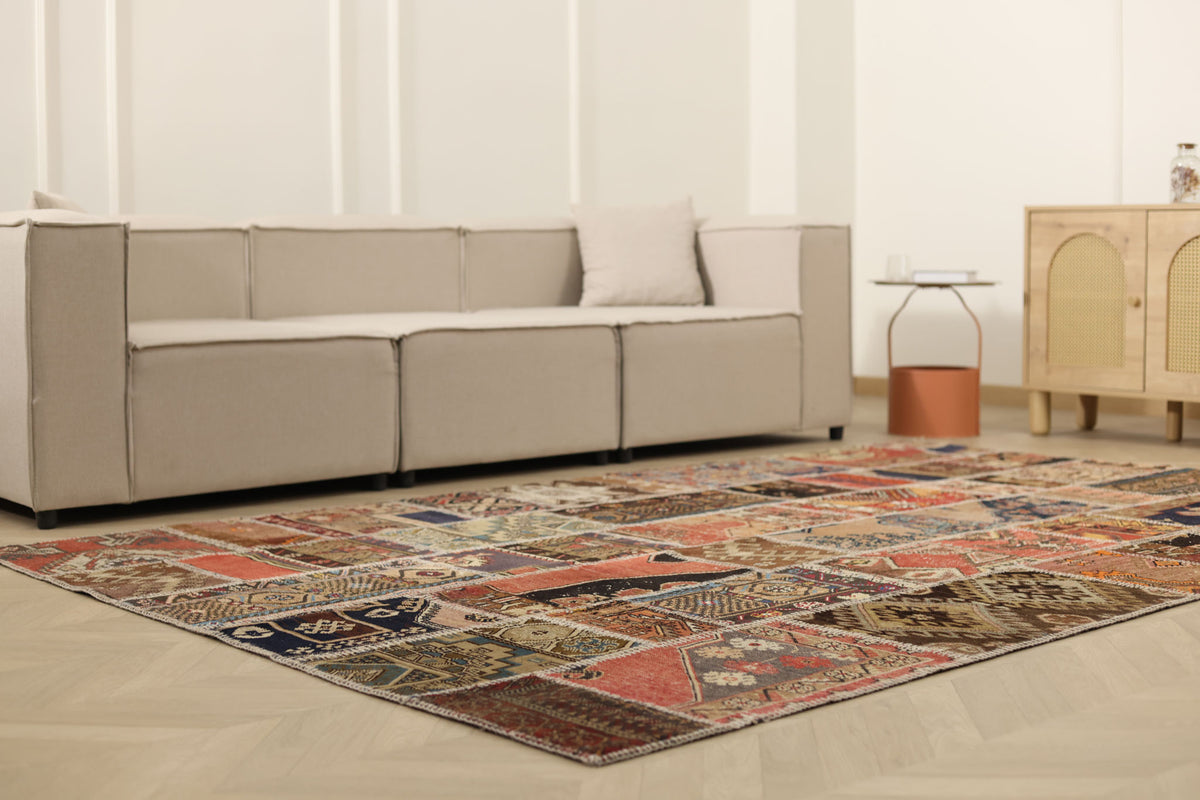 Vintage Turkish Area Rug 6x9 ft — Mixcolor Patchwork (No. 46529)
