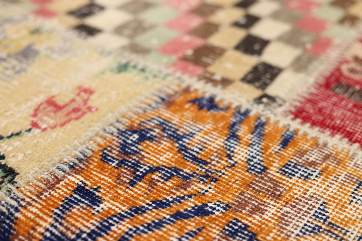 Vintage Turkish Area Rug 6x9 ft — Mixcolor Patchwork (No. 46536)