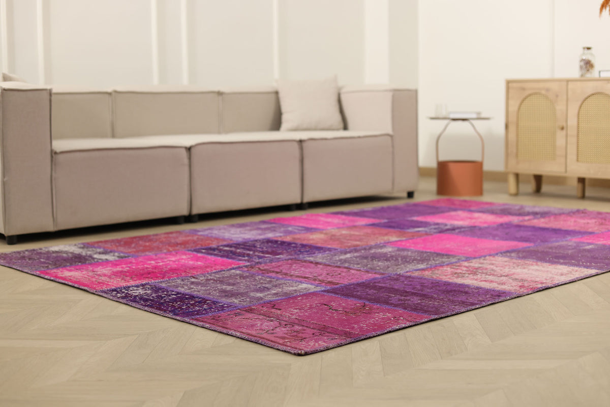 Vintage Turkish Area Rug 6x9 ft — Pink Patchwork