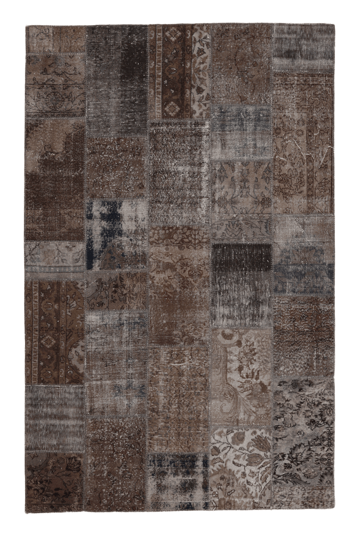 Vintage Turkish Area Rug 6x10 ft — Gray & Brown Patchwork