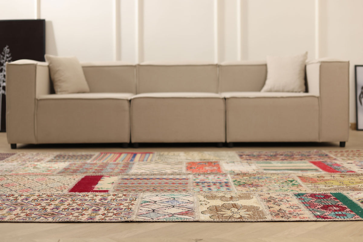 Vintage Turkish Area Rug 6x9 ft — Mixcolor Patchwork (No. 46543)