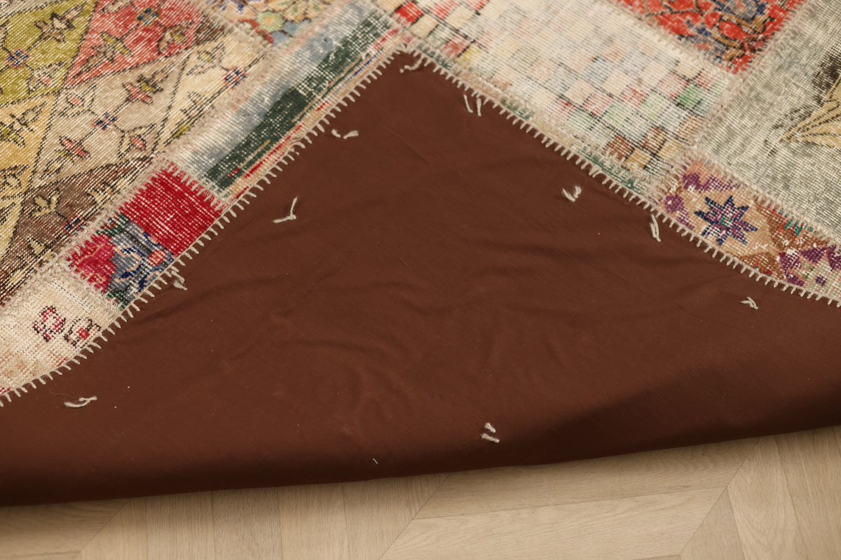 Vintage Turkish Area Rug 6x9 ft — Mixcolor Patchwork (No. 46543)