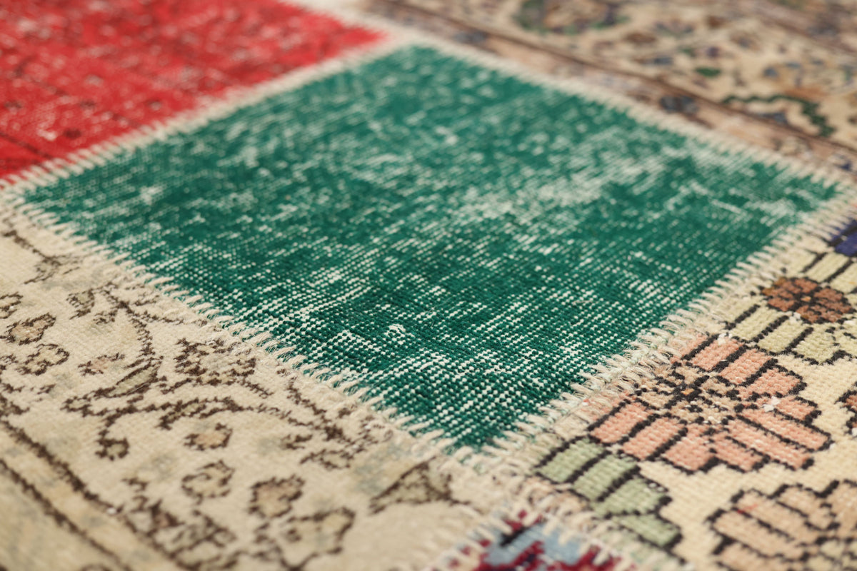 Vintage Turkish Area Rug 6x9 ft — Mixcolor Patchwork (No. 46551)