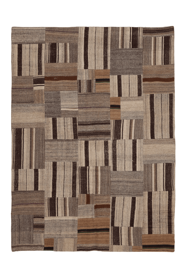 Vintage Turkish Area Rug 6x8 ft — Beige & Brown Patchwork