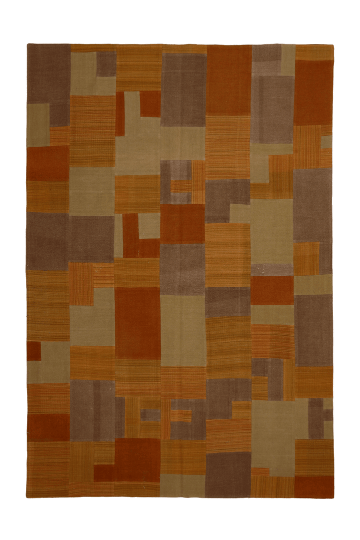 Vintage Turkish Area Rug 6x9 ft — Orange & Beige Patchwork