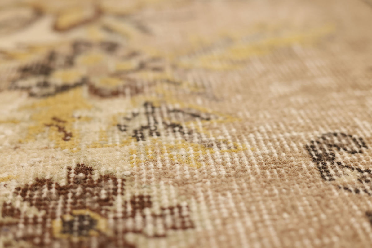 Vintage Isparta Turkish Area Rug 6x9 ft — Beige & Brown Floral (No. 46641)