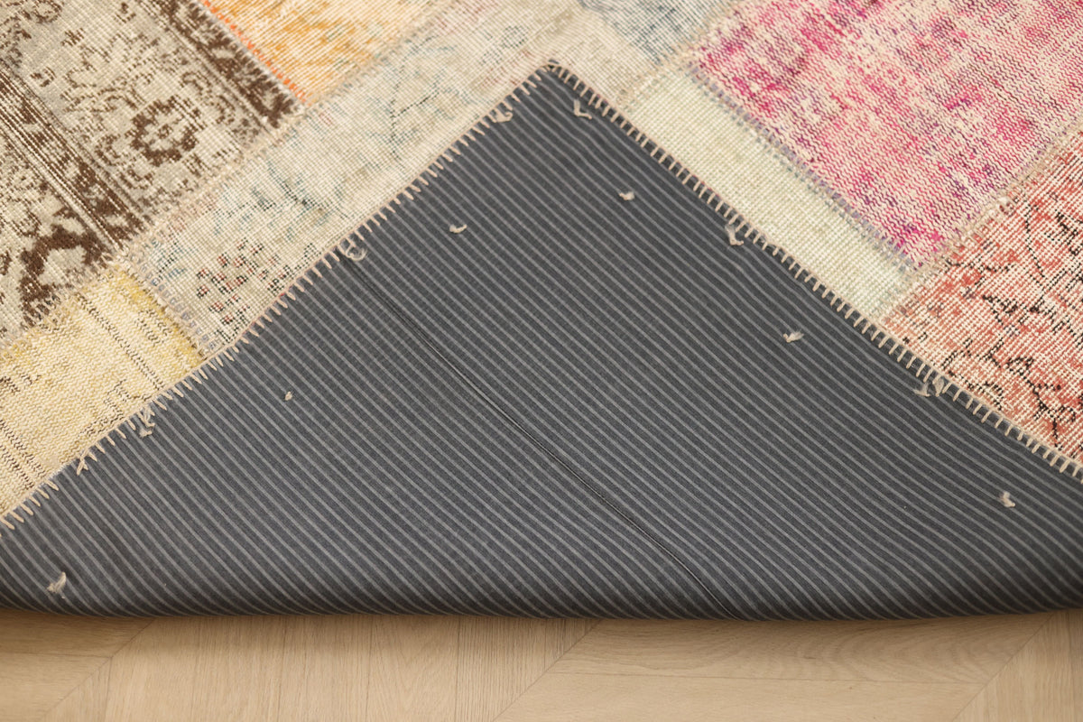 Vintage Turkish Area Rug 5x11 ft — Mixcolor Patchwork