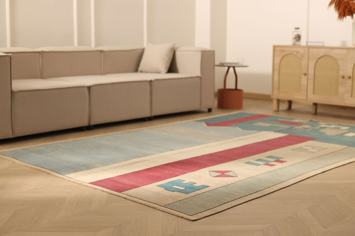 Vintage Niğde Turkish Area Rug 6x10 ft — Blue & Red Geometric