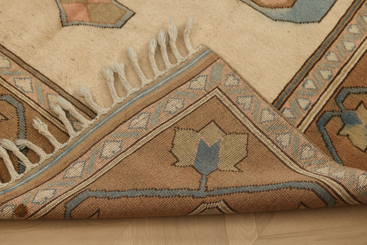 Vintage Niğde Turkish Area Rug 6x8 ft — Beige & Brown Geometric