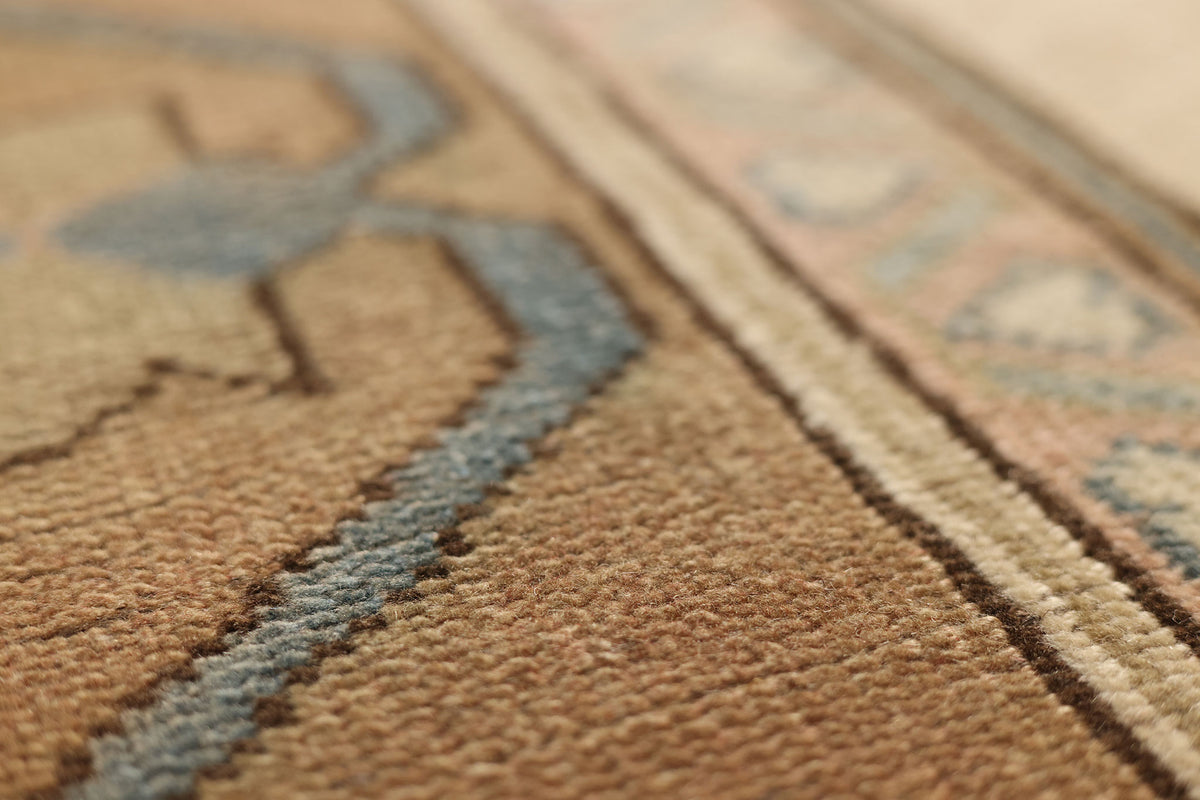 Vintage Niğde Turkish Area Rug 6x8 ft — Beige & Brown Geometric
