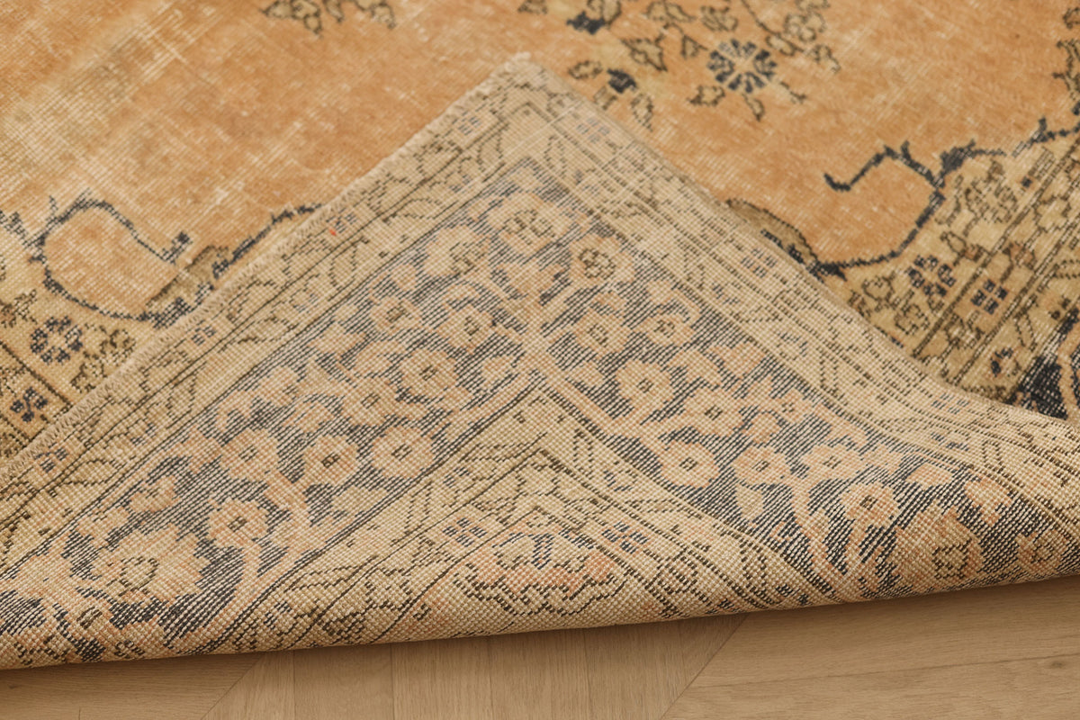 Vintage Isparta Turkish Area Rug 6x10 ft — Beige & Blue Floral (No. 47921)