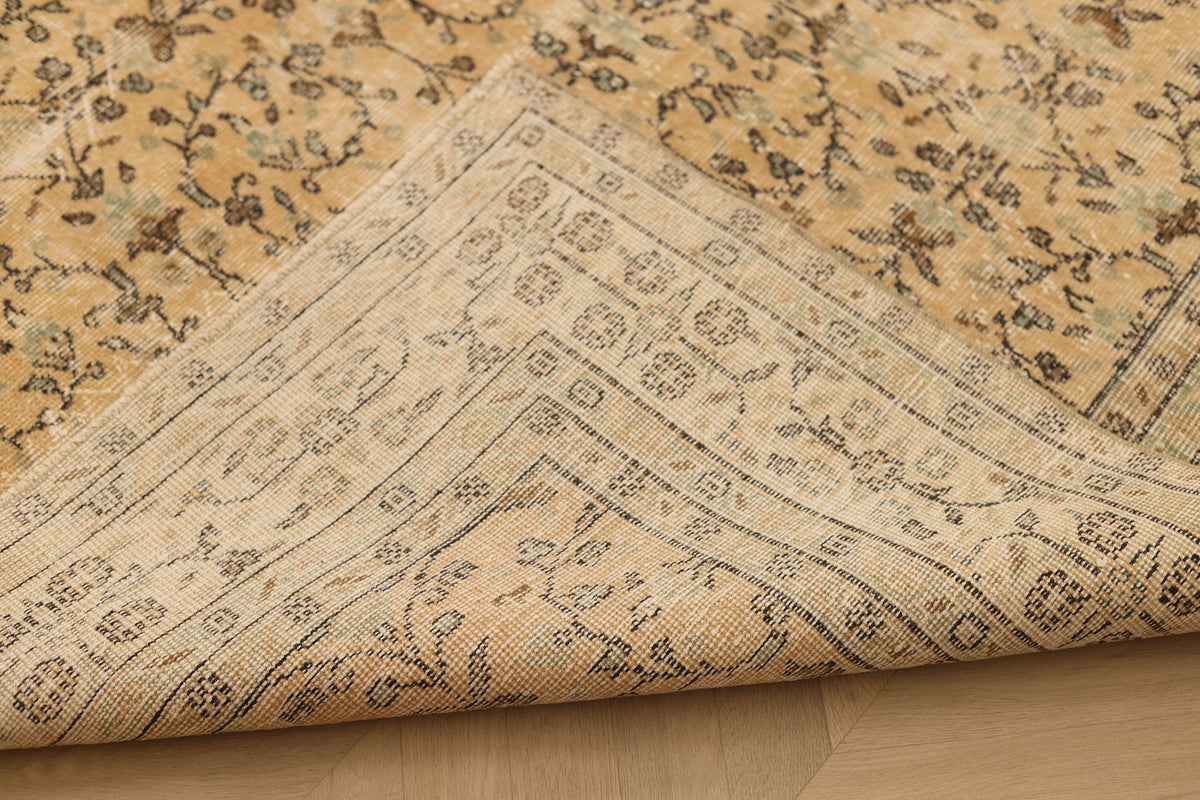 Vintage Isparta Turkish Area Rug 7x10 ft — Beige & Brown Floral (No. 47927)