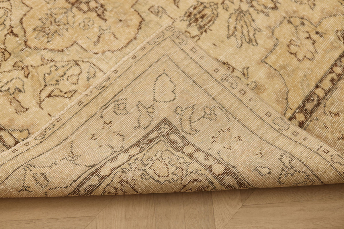 Vintage Isparta Turkish Area Rug 6x9 ft — Beige & Brown Floral (No. 47965)