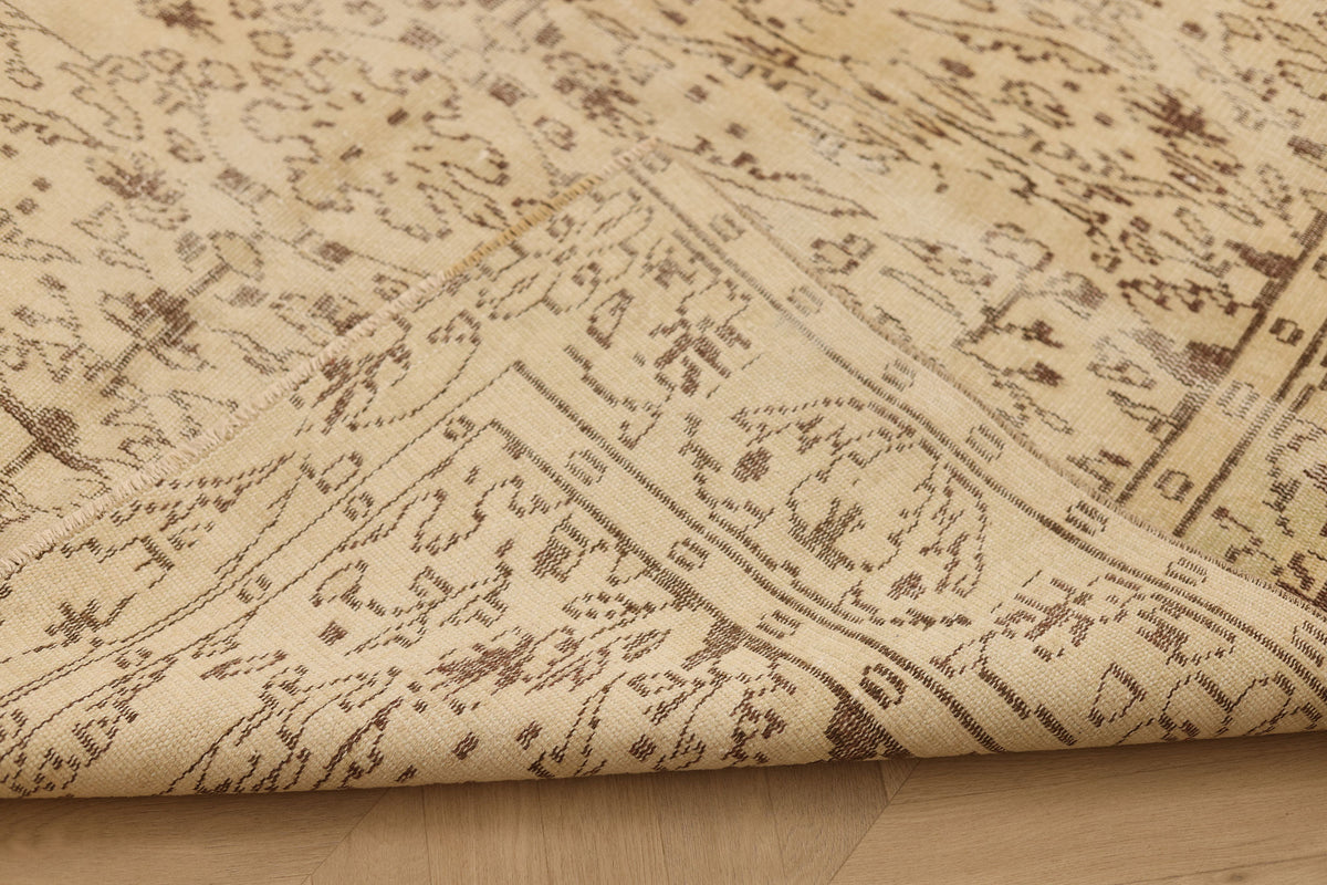 Vintage Manisa Turkish Area Rug 5x9 ft — Beige & Brown Floral