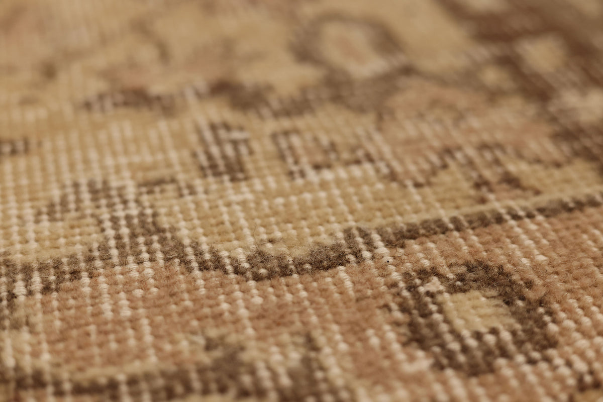 Vintage Isparta Turkish Area Rug 5x10 ft — Beige & Brown Floral (No. 48289)