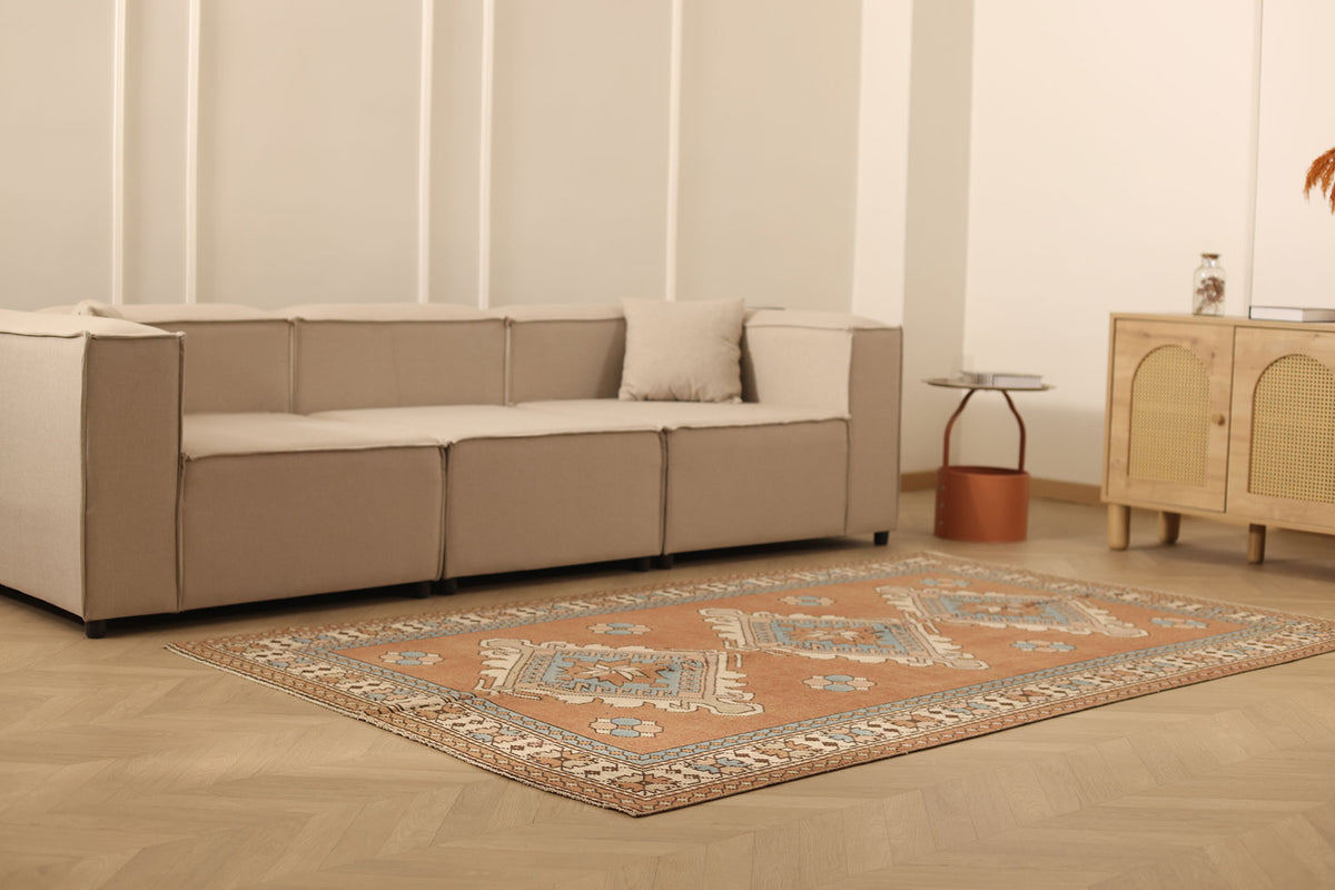 Vintage Niğde Turkish Area Rug 5x8 ft — Brown & Blue Geometric