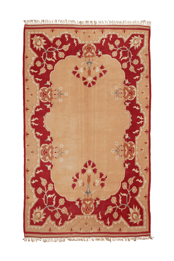 Vintage Uşak Turkish Area Rug 7x11 ft — Beige & Red Floral