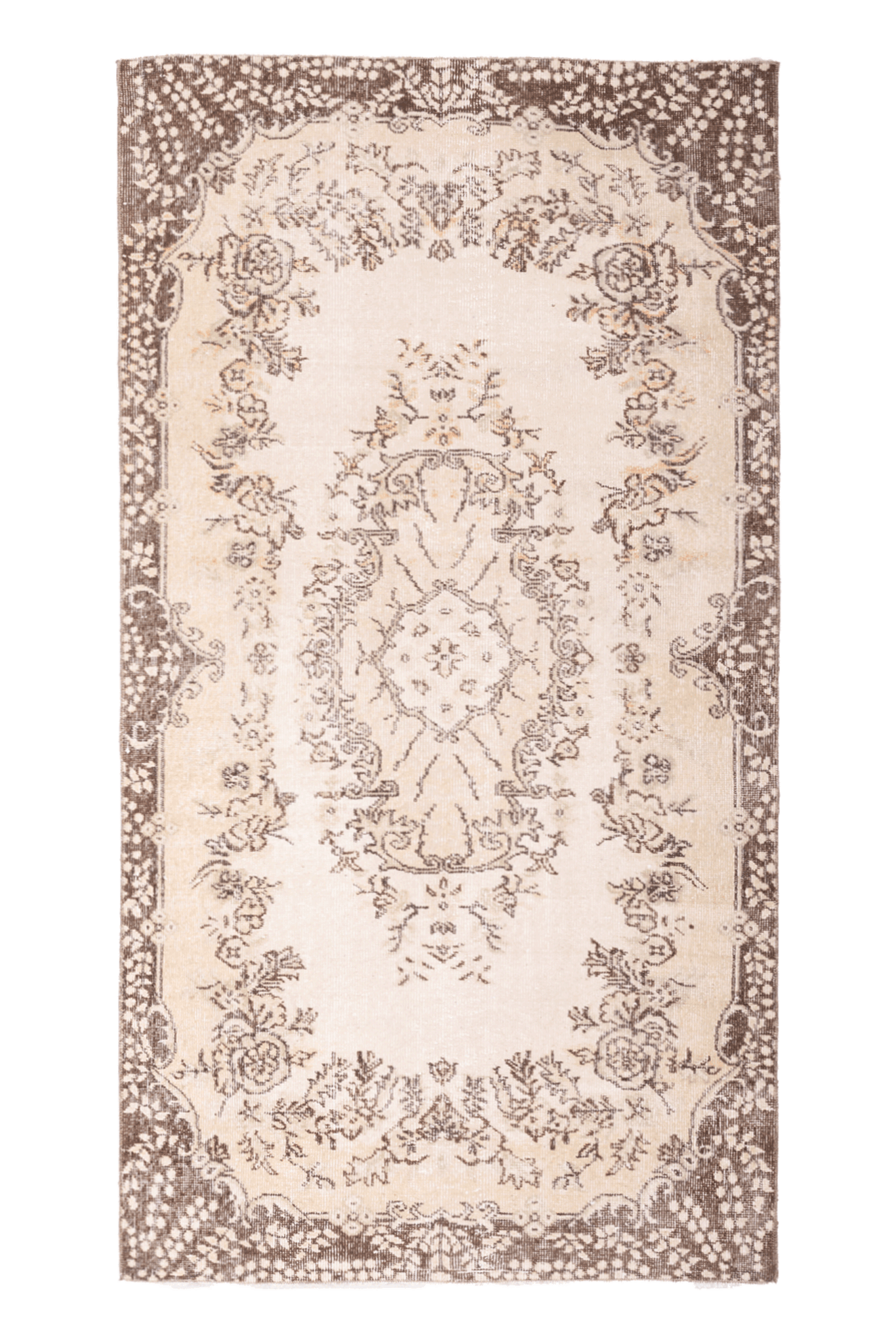 Vintage Isparta Turkish Area Rug 3x6 ft — White & Beige Floral