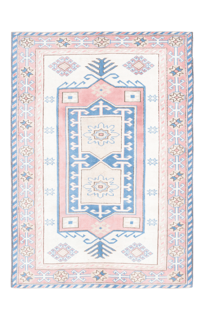 Vintage Niğde Turkish Area Rug 5x6 ft — White & Red Geometric
