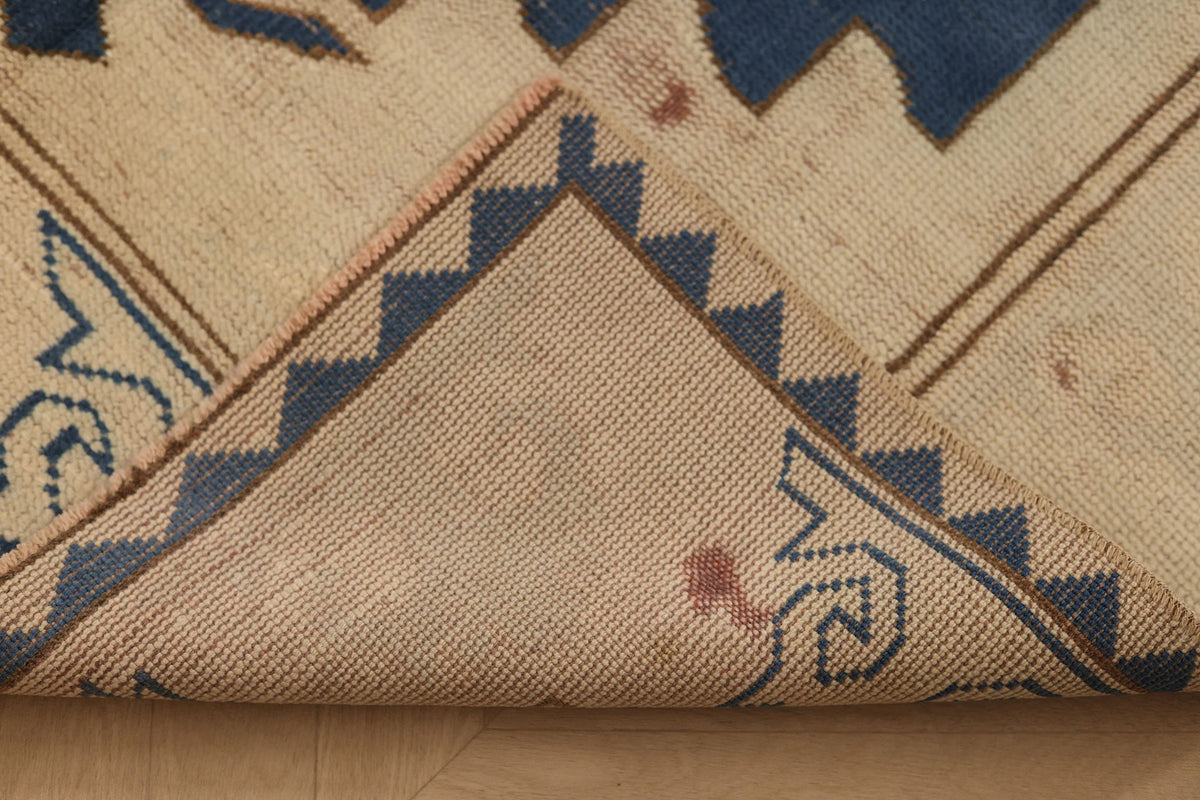 Vintage Kars Turkish Runner Rug 4x6 ft — Beige & Blue Geometric