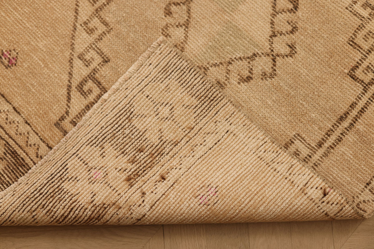 Vintage Malatya Turkish Runner Rug 2x11 ft — Beige & Pink Geometric
