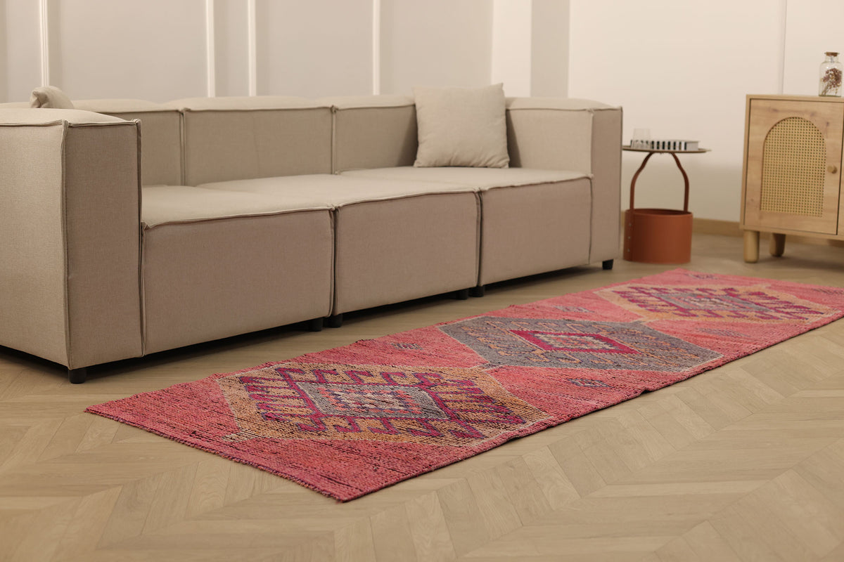 Lasenath Persian Style Runner Rug