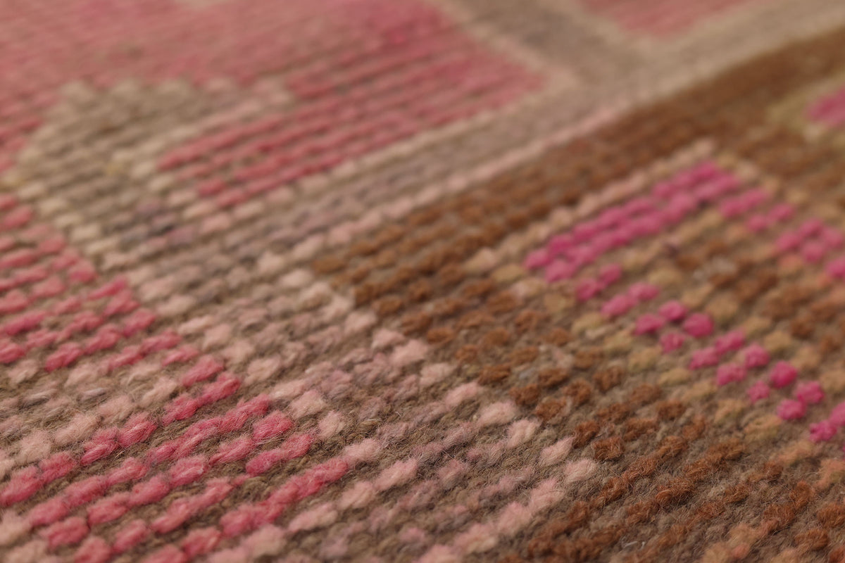 Masenel Persian Style Runner Rug