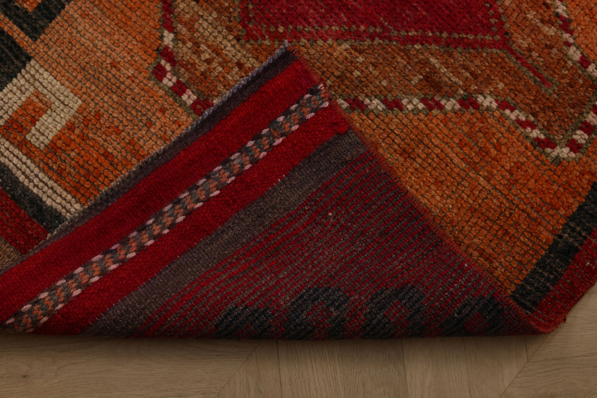 Masenur Persian Style Runner Rug