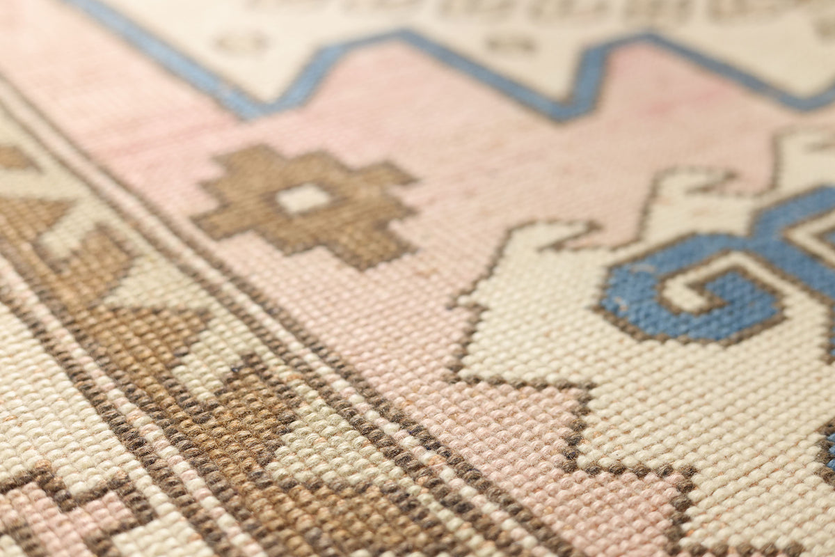 Vintage Kars Turkish Area Rug 4x6 ft — Pink & White Geometric