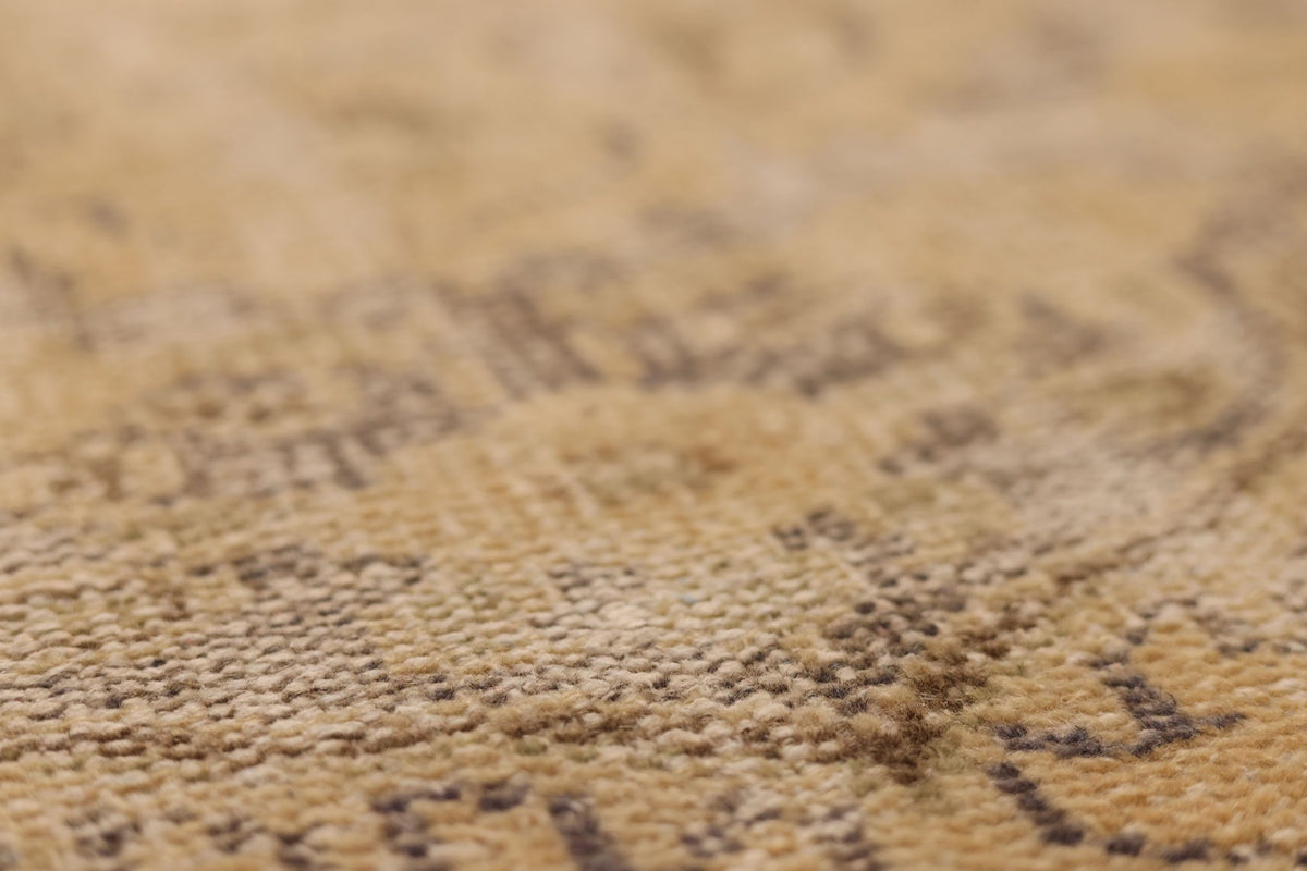 Vintage Manisa Turkish Runner Rug 3x8 ft — Beige & Brown Floral