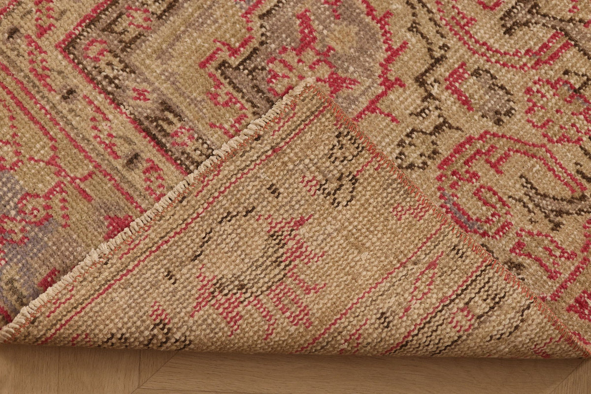 Vintage Isparta Turkish Runner Rug 3x7 ft — Red & Beige Floral