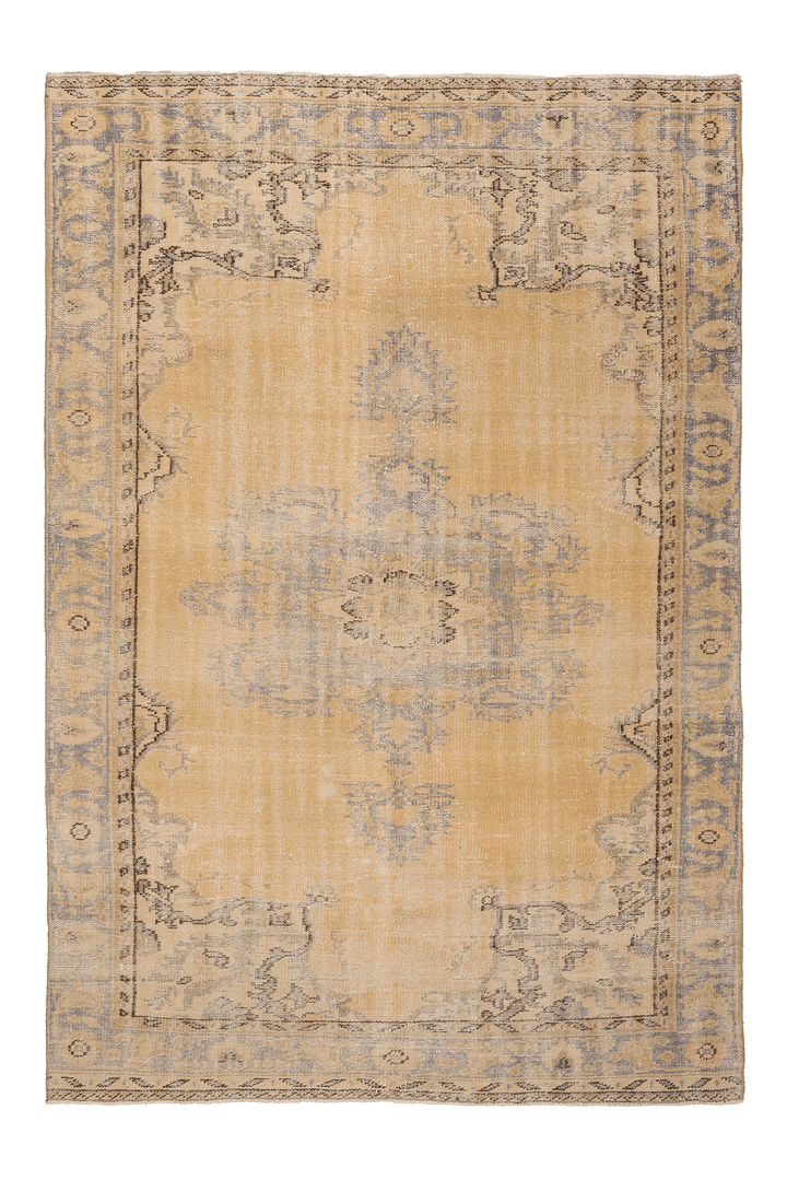 Vintage Manisa Turkish Area Rug 5x8 ft — Beige & Gray Floral