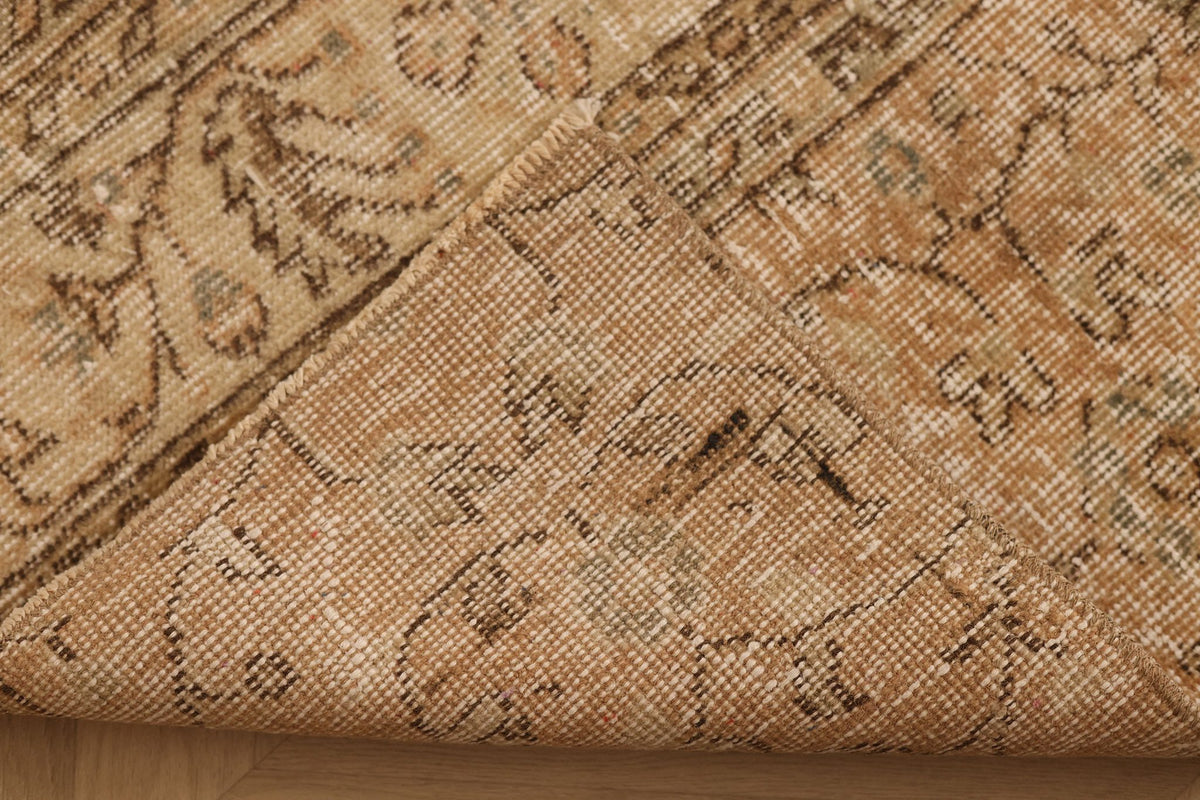 Vintage Isparta Turkish Runner Rug 2x8 ft — Beige & Brown Floral