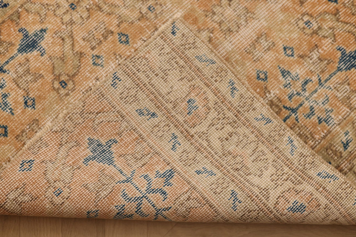Vintage Isparta Turkish Runner Rug 3x10 ft — Beige & Orange Floral