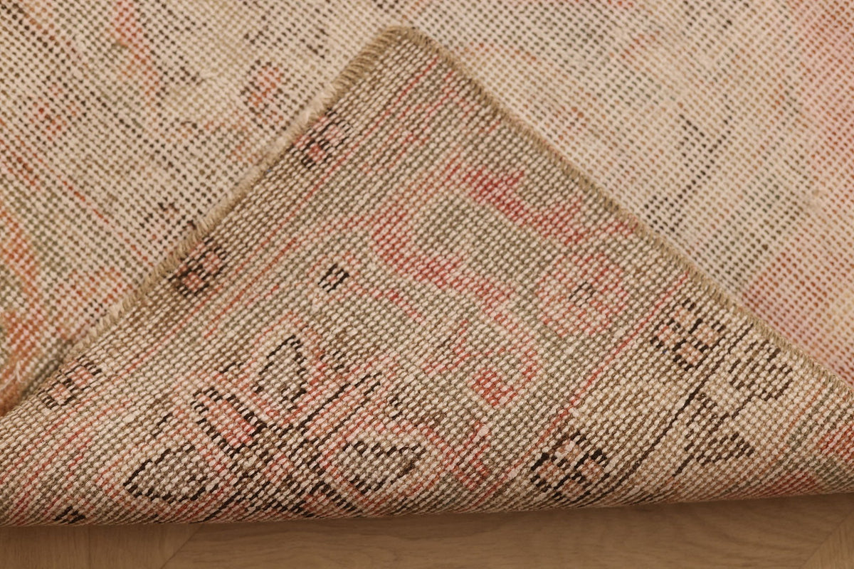 Vintage Isparta Turkish Runner Rug 3x10 ft — Pink & Beige Floral