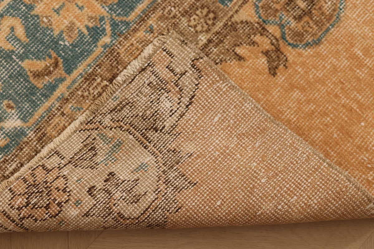 Vintage Isparta Turkish Runner Rug 2x8 ft — Beige & Brown Floral