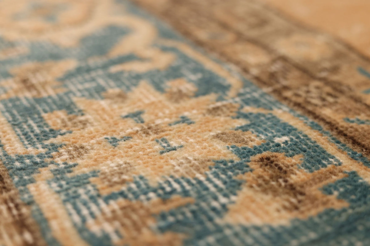 Vintage Isparta Turkish Runner Rug 2x8 ft — Beige & Brown Floral