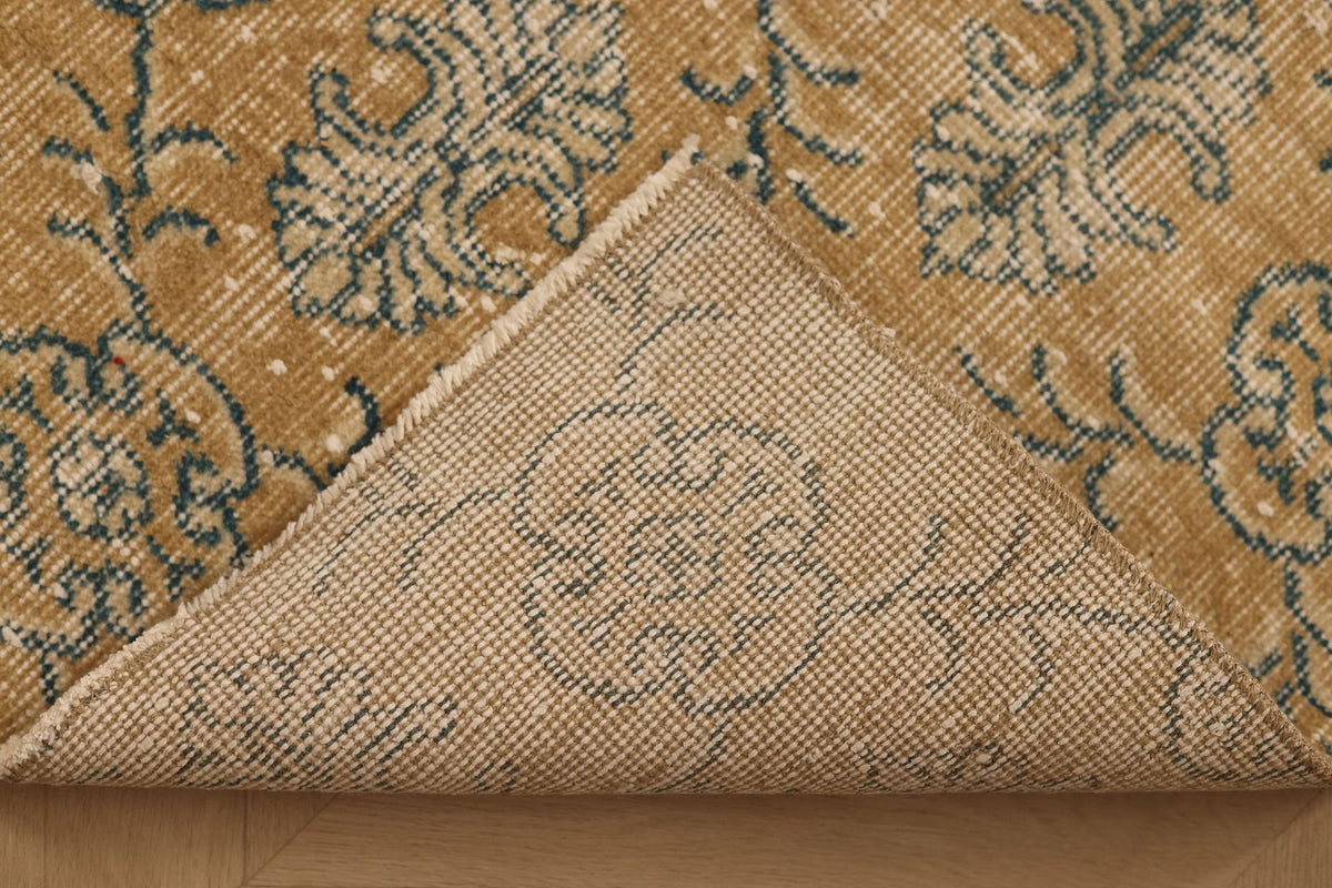 Vintage Isparta Turkish Runner Rug 2x7 ft — Beige & Blue Floral