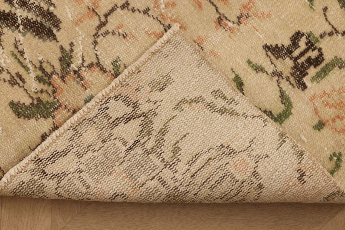 Vintage Manisa Turkish Runner Rug 2x8 ft — Beige & Gray Floral