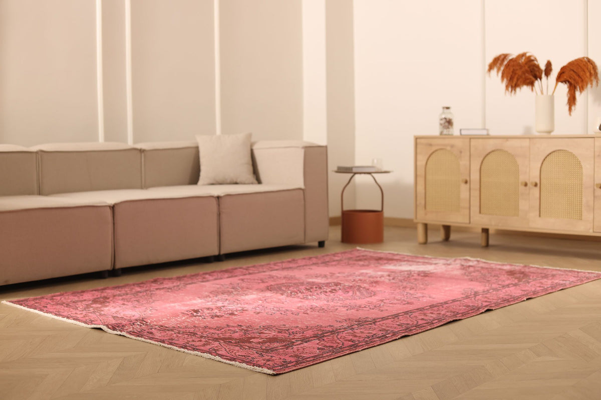 Vintage Isparta Turkish Area Rug 6x8 ft — Pink Floral
